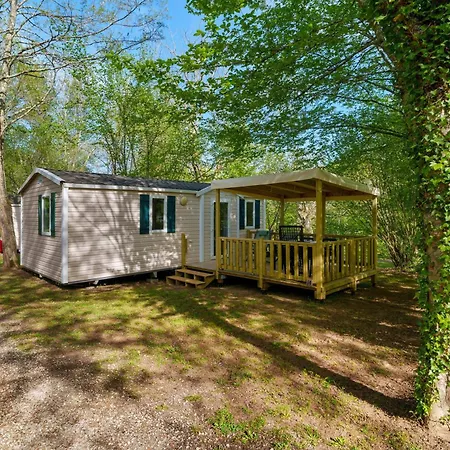 Mobilhome Family - Laurier Rose